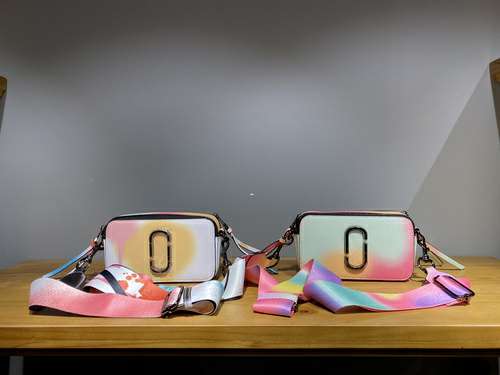 Picture of Jacquemus Lady Handbags _SKUfw151439221fw